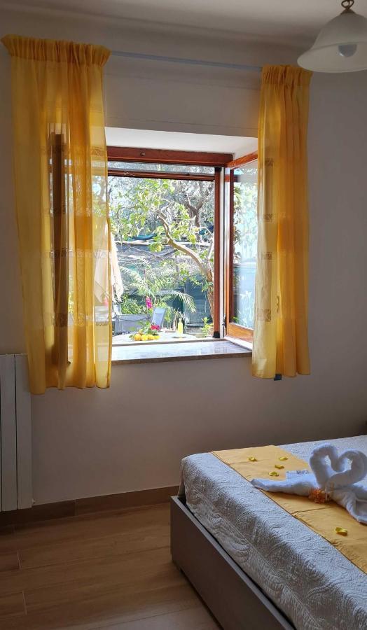Rita Home B&B Сорренто Экстерьер фото