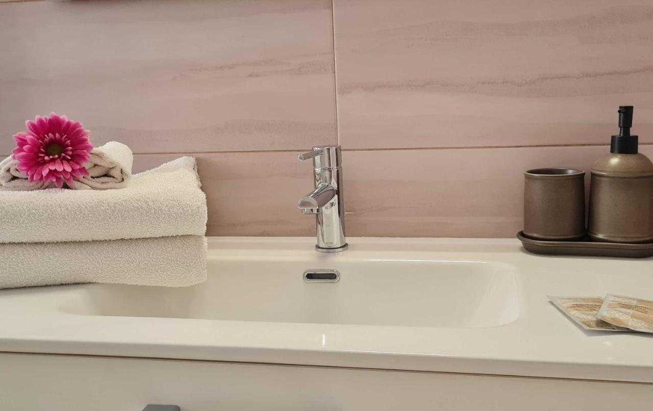 Rita Home B&B Сорренто Экстерьер фото