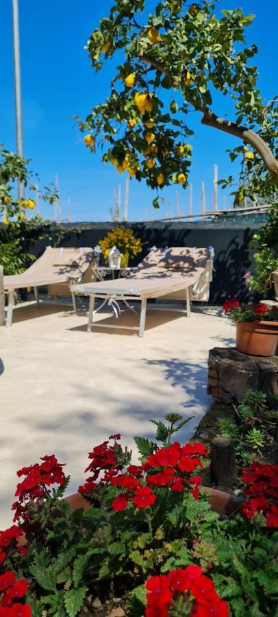 Rita Home B&B Сорренто Экстерьер фото
