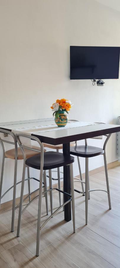 Rita Home B&B Сорренто Экстерьер фото
